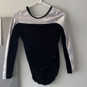 GK leotard